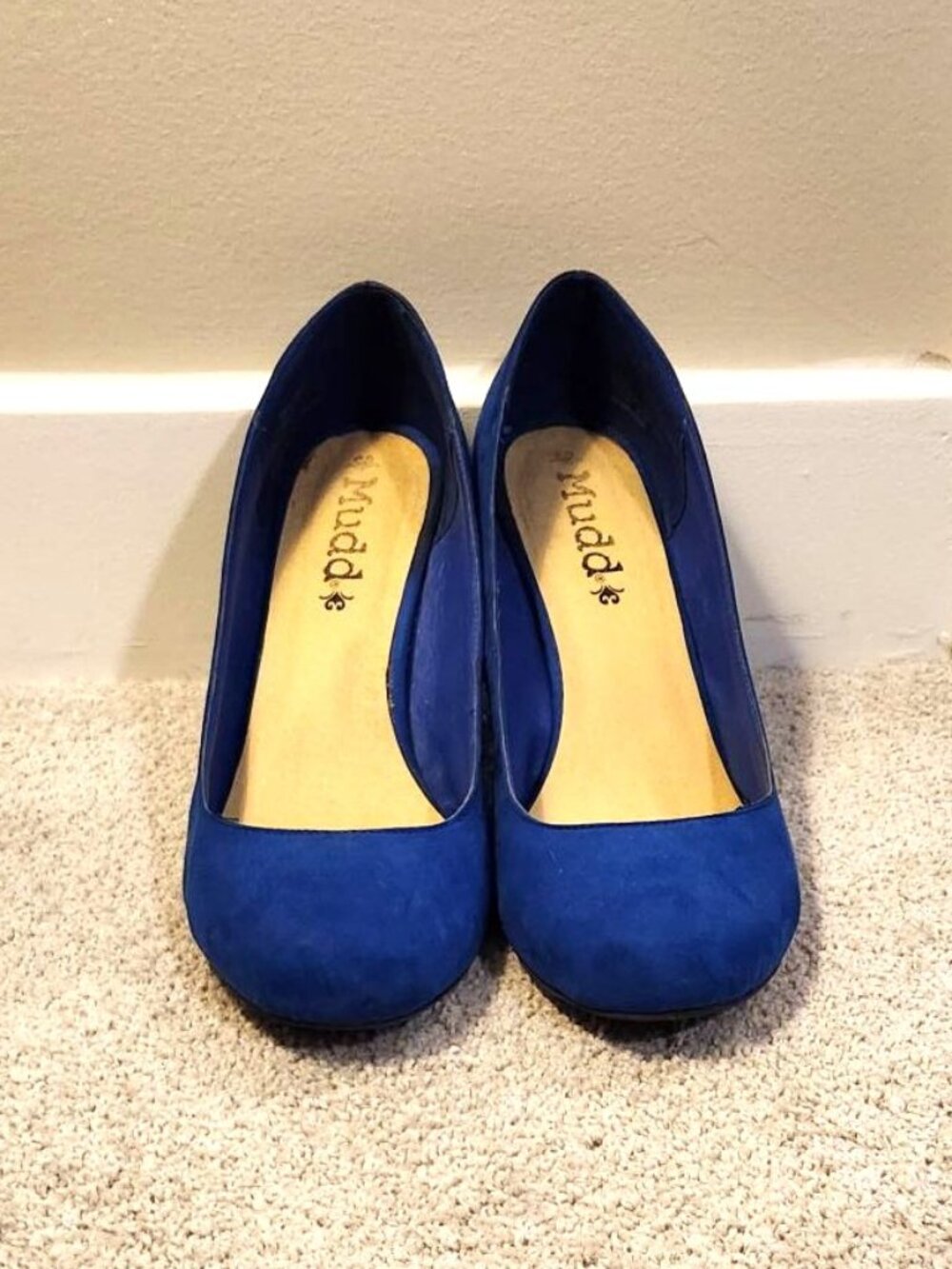 Mudd cobalt blue retro-style "Jupiter" pump (size 9M womens)